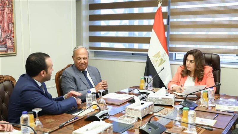 وزيرة التنمية المحلية 