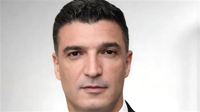 وزير الصناعة يشارك في أعمال منتدى الأعمال البنك الأوروبي لإعادة الإعمار 