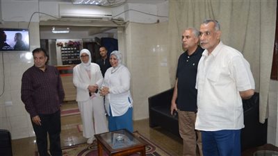 رئيس جامعة قنا يتفقد دار ضيافة الجامعة بمنطقة المعبر
