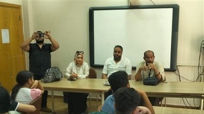 أهمية الوعي الثقافي في مناقشات قصور الثقافة بالمنيا