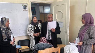 نائب رئيس جامعة الأزهر يتابع سير الامتحانات بكلية الاقتصاد المنزلي بطنطا