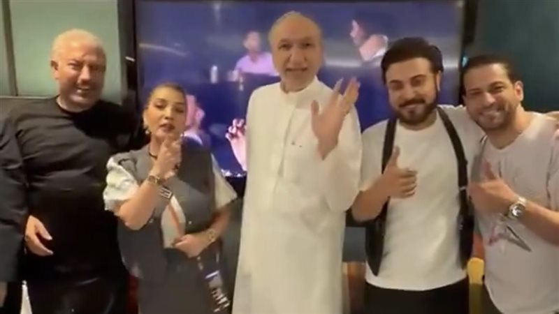 نجوم الفن
