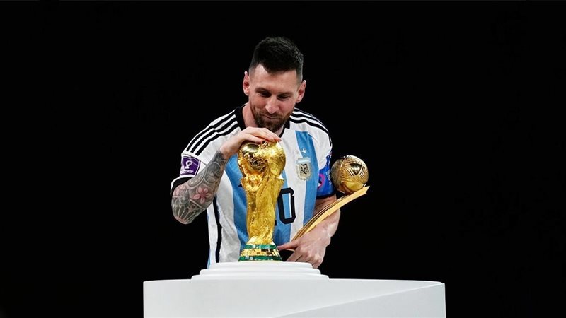 ميسي أفضل لاعب نسخة 2022