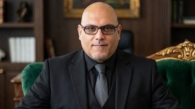 مراد مهداوي يكتب.. كيف تحول الإنسان إلى آلة في زمن السوشيال ميديا