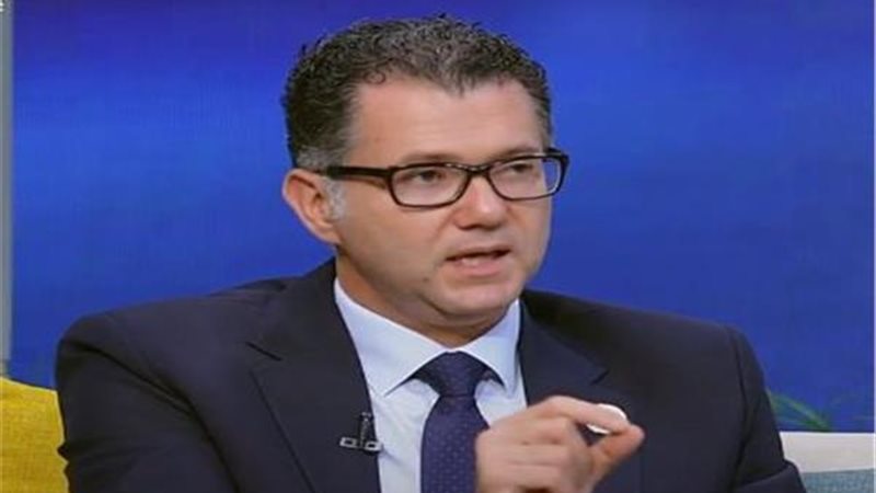 الدكتور جيسون كامبل 