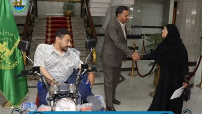  محافظ القليوبية يُسلم «موتوسيكل معاقين» لمواطن من ذوي الهمم لتيسير حركته وتنقله