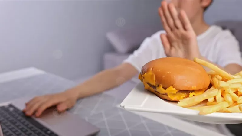 الوجبات السريعة 