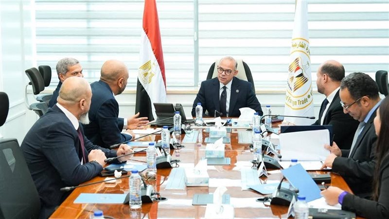 وزير الاستثمار 
