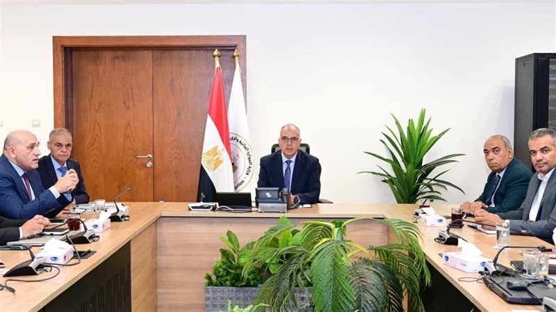 وزير الري