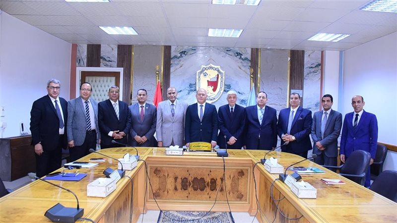 جامعة سوهاج 