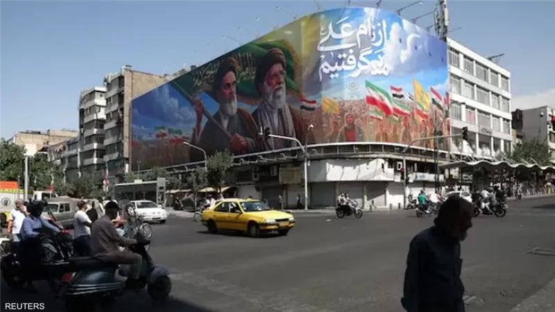  إيران 