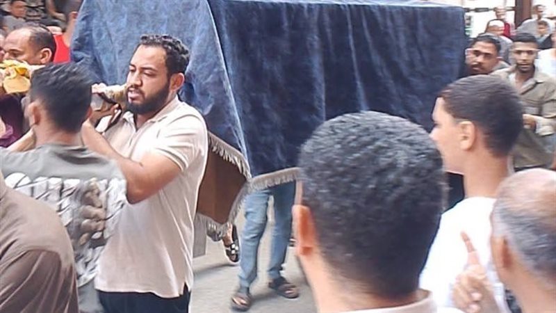 جانب من الجنازة