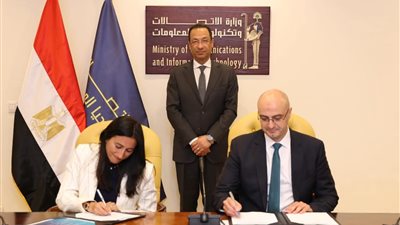 وزير الاتصالات يشهد إطلاق مشروع مركز بيانات متطور باستثمارات 400 مليون دولار