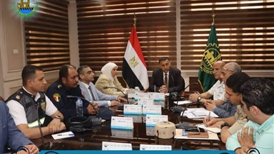 محافظ القليوبية يعقد اجتماعًا موسعًا لتنسيق الاستعدادات الشاملة لامتحانات الثانوية العامة