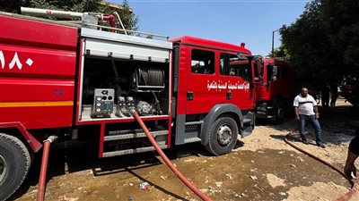 السيطرة على حريق داخل مصنع كراسي معدنية فى الخليفة بالقاهرة