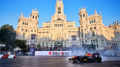 مدريد تفتتح حلبة مدرينغ قبل انطلاق جائزة إسبانيا الكبرى للفورمولا 1