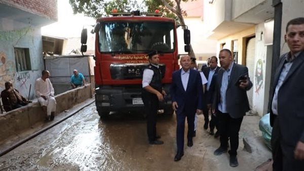 محافظ القاهرة يتابع عمليات التبريد بعد السيطرة على الحريق 