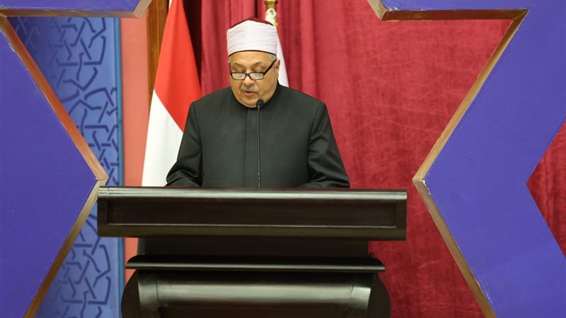 الشيخ أيمن عبدالغني 