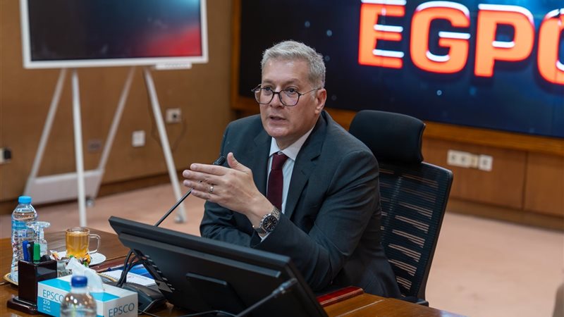 وزير البترول 