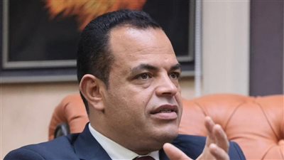أيمن عدلي يكتب: الحوار التليفزيوني ليس حلبة مصارعة