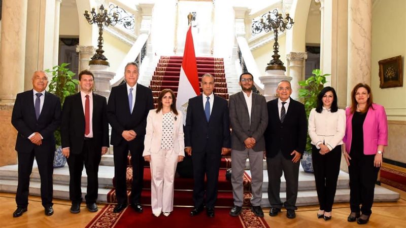 وزير الخارجية 
