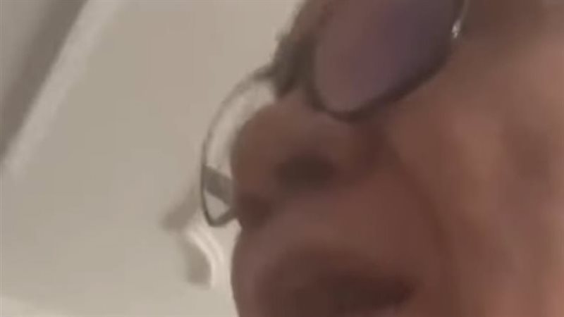 الأب 