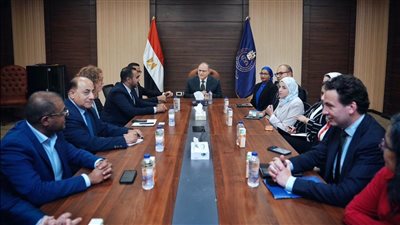 هيئة الدواء تبحث مع شركات دنماركية تعزيز الاستثمار وتوطين الصناعة في مصر