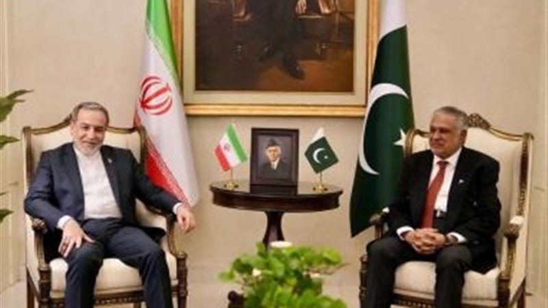 طهران تستقبل وزير داخلية باكستان وسط تعثر المفاوضات