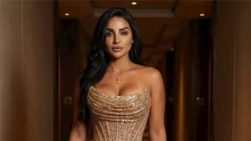 جوري بكر