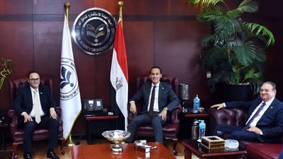 الاستثمار ورجال أعمال الإسكندرية يبحثان تعزيز الصادرات الأفريقية ودعم تنافسية الشركات