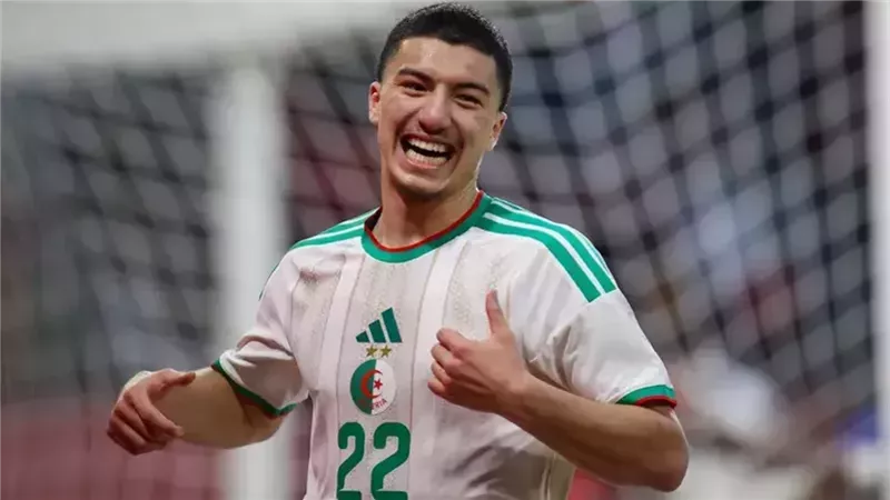 إبراهيم مازا لاعب الجزائر