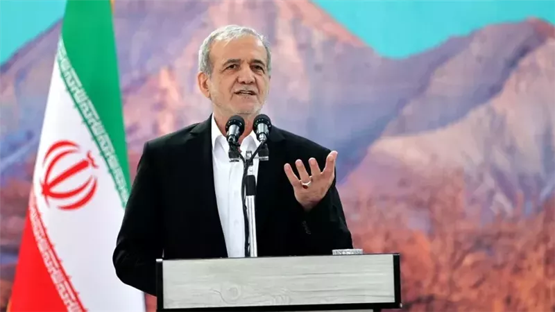 الرئيس الإيراني 