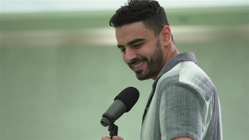 المطرب أحمد علاء