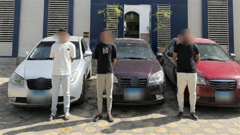 المتهمين 