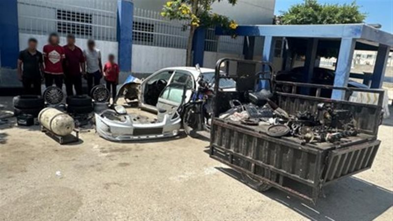 المتهمين 