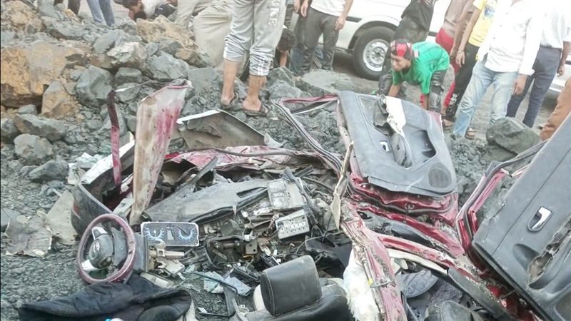 آثار الحادث 