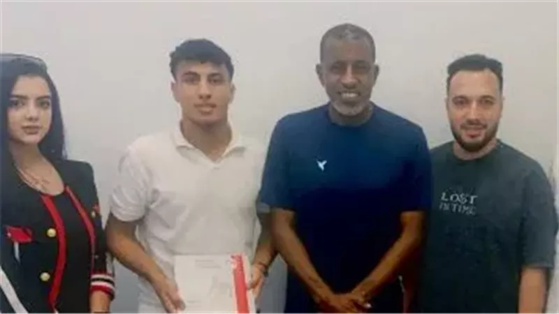 زين أحمد لاعب النصر الإماراتي