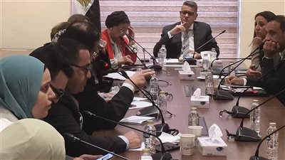 حقوق إنسان النواب تستعرض جهود هيئة الاستعلامات في تعزيز الوعي المجتمعي..صور