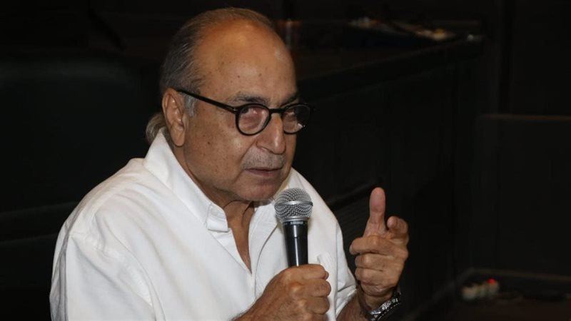 أحمد كمال