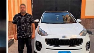استعرض بسيارته في موكب زفاف على طريق زراعي بالبحيرة.. وهذه عقوبة المتهم