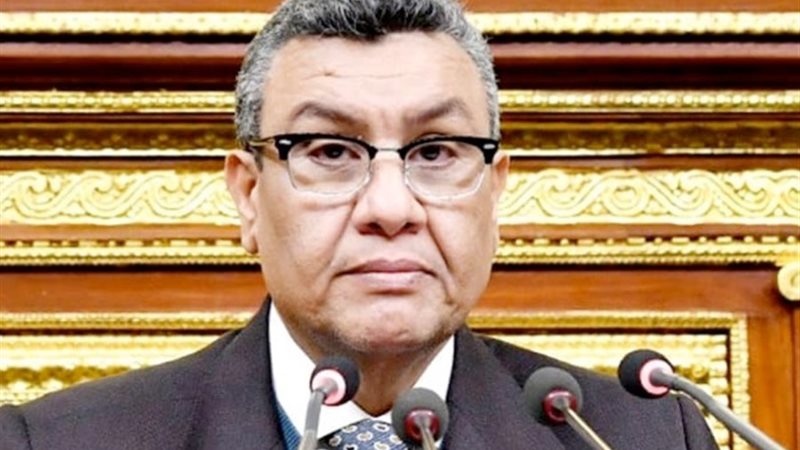 النائب مصطفي سالم