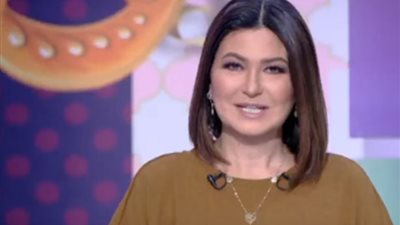 وفاة والدة الإعلامية دينا رامز وتشييع الجثمان من مسجد مصطفى محمود