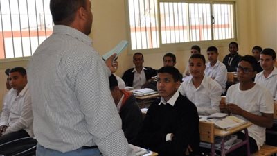موعد اختبارات المقبولين لوظيفة معلم مساعد فى 11 محافظة ورابط الاستعلام
