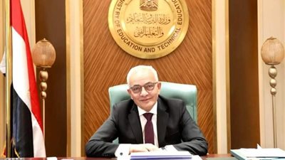 التعليم تعتمد جدول امتحانات الثانوية بمدارس المتفوقين