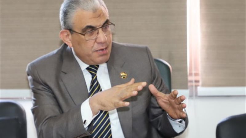 النائب عادل عبد الفضيل عياد