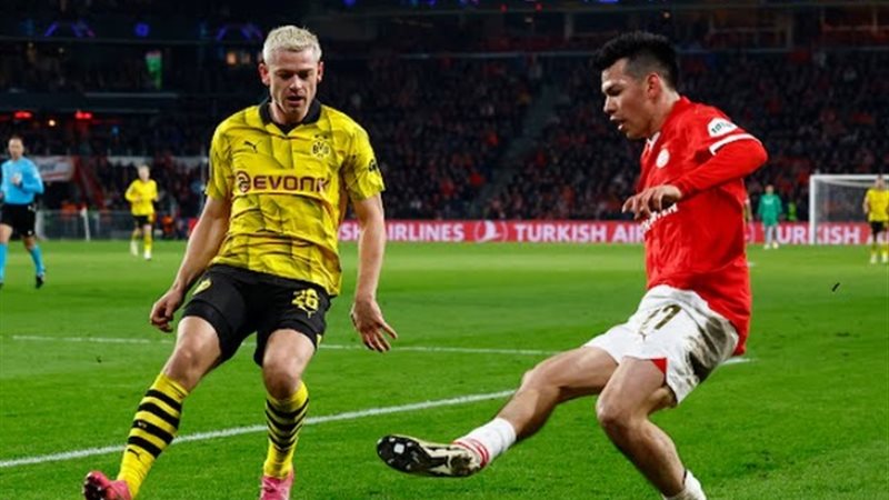 بروسيا دورتموند وآيندهوفن