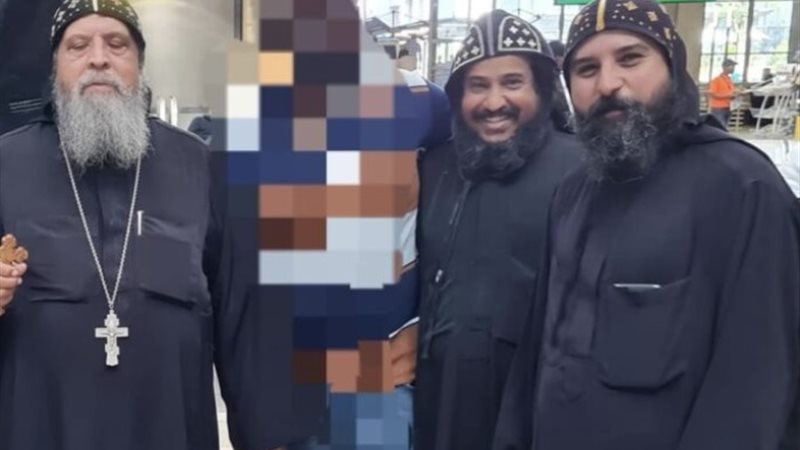 مقتل ثلاثة رهبان في جنوب إفريقيا