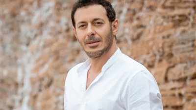 مصطفى شعبان يكشف تفاصيل حريق استوديو الأهرام