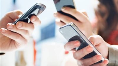 بمزايا متقاربة، 4 فروق بين هاتفي هواوي Nova 12 Ultra وتكنو Pop 8