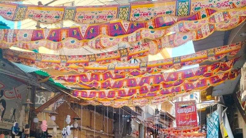 مظاهر الاحتفال بشهر رمضان من شارع التجاري بدمياط
